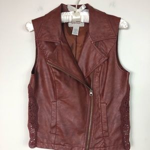 BKE Vest Faux Leather & Lace Brown Biker